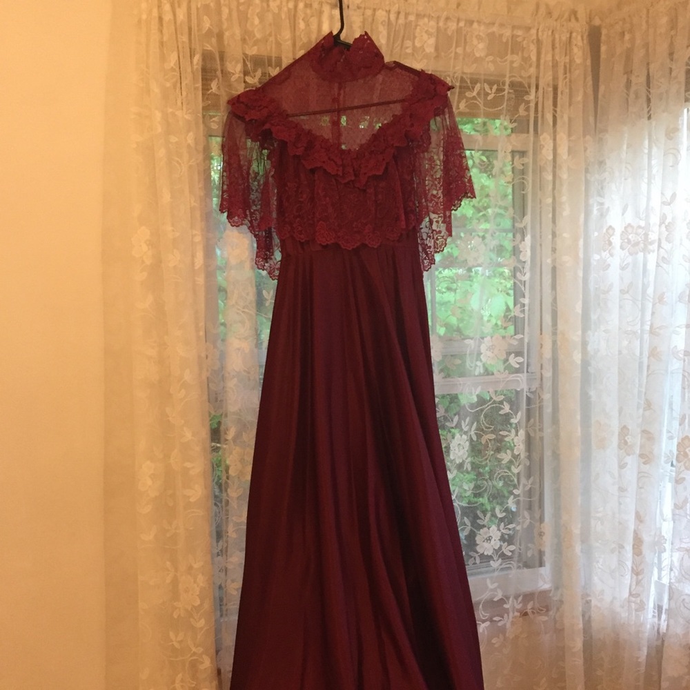 Vintage Dress / Gown / Festival / Party